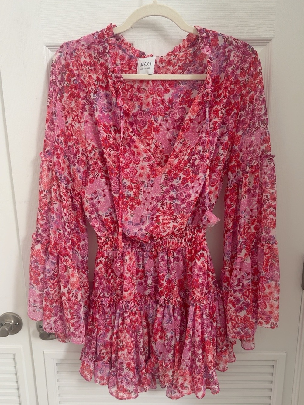 Misa Los Angeles Pink Floral Ruffled Mini Dress
Size S